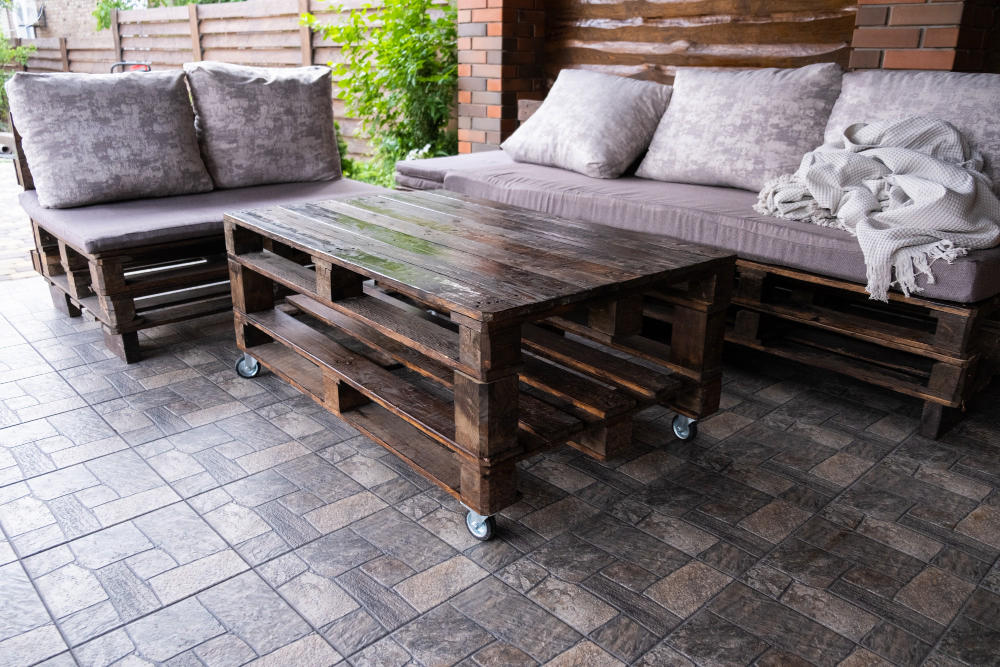 la meilleure option pour l'extérieur entre une Terrasse bois et carrelage